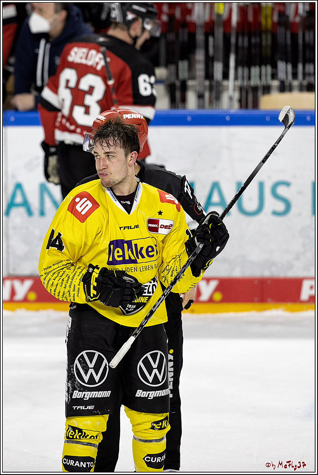 PENNY DEL;  Koelner Haie - Krefeld Pinguine; Koeln, 08.03.2022